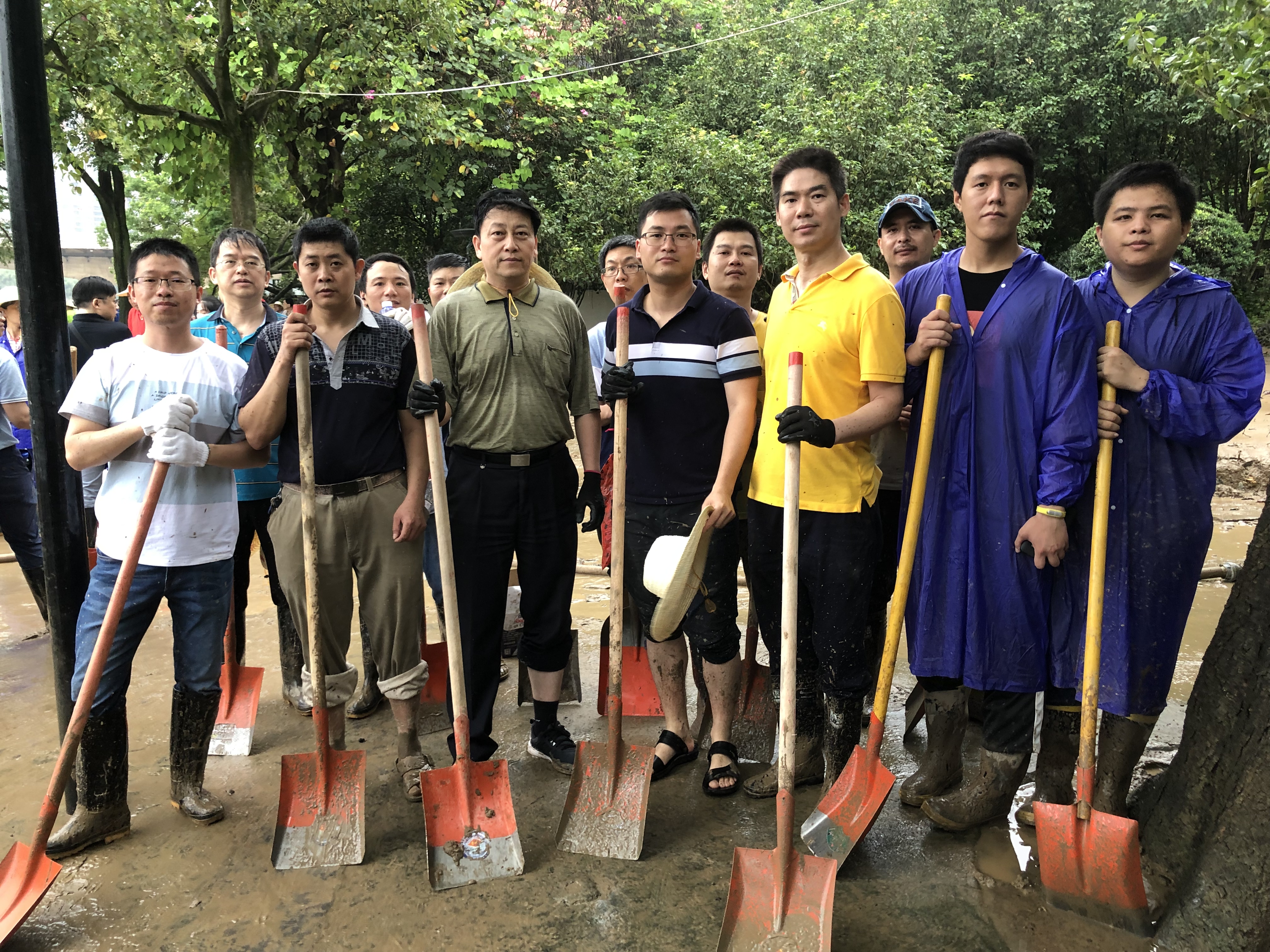 三明市博物馆开展灾后“清洁家园”志愿服务活动